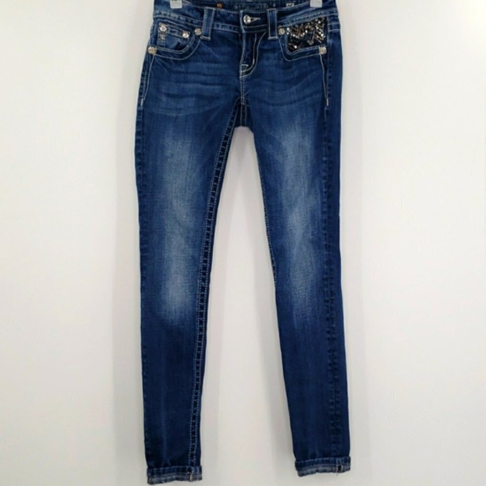 Miss Me‎ Signature Skinny Jeans - Picture 2 of 7
